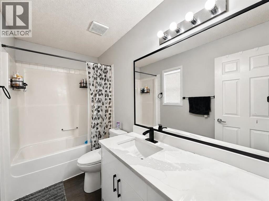 Upper Floor Bathroom