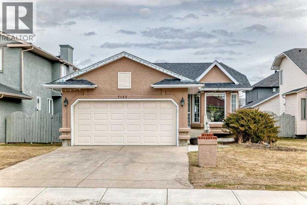 7165 California Boulevard NE - 1