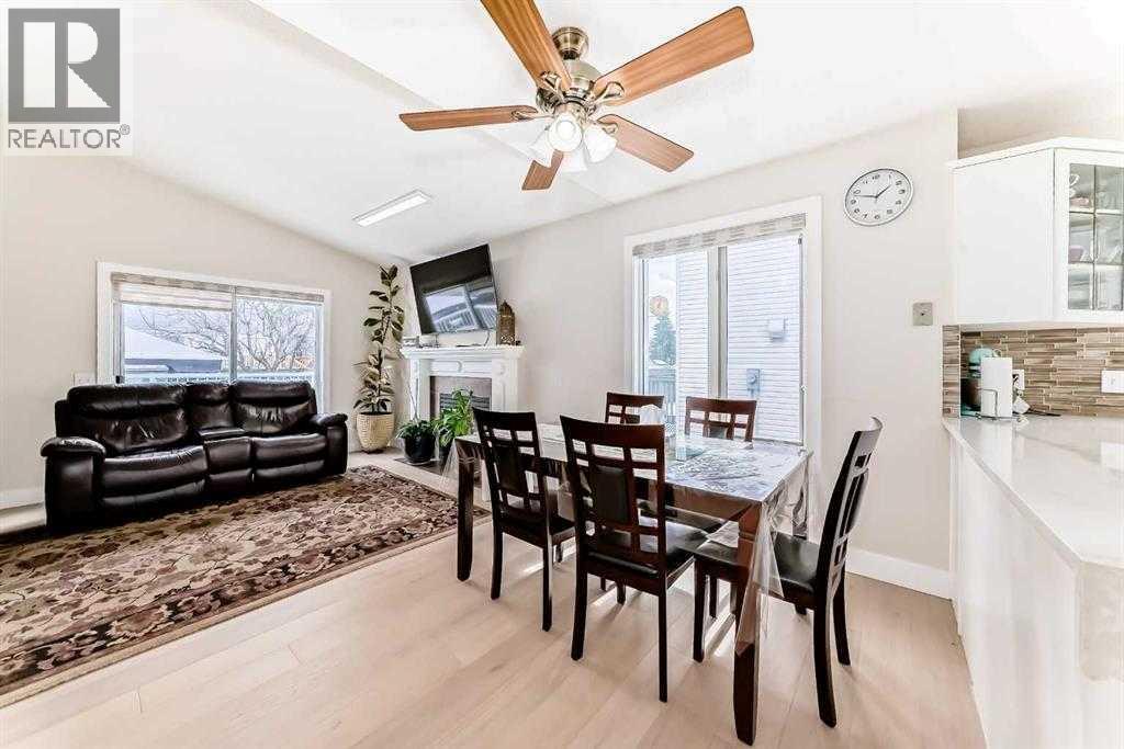 7165 California Boulevard NE - 42