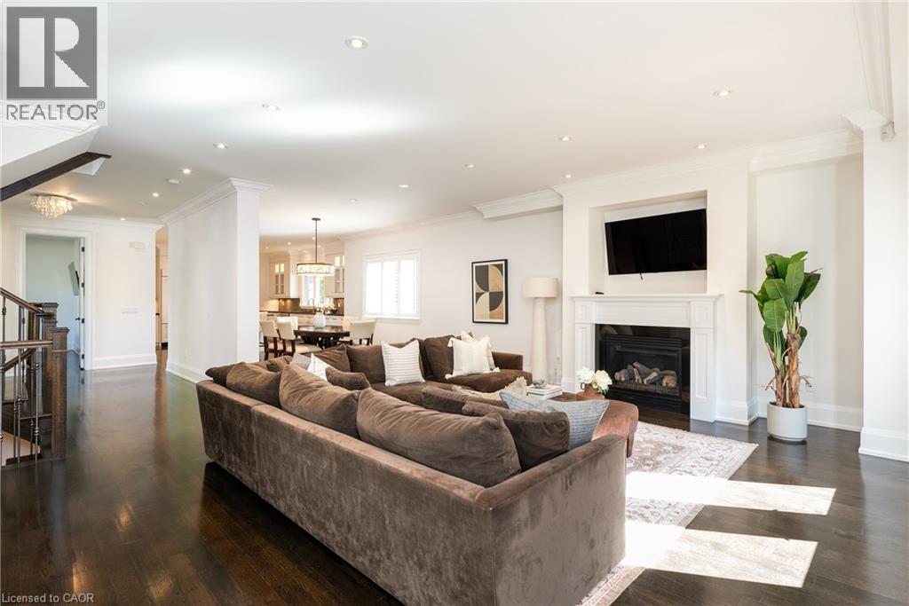 376 WEDGEWOOD Drive - 12