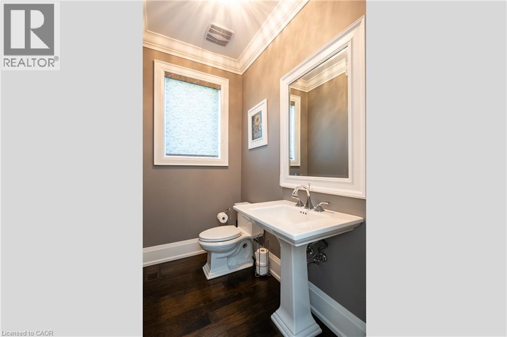 376 WEDGEWOOD Drive - 22