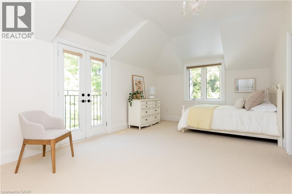 376 WEDGEWOOD Drive - 28