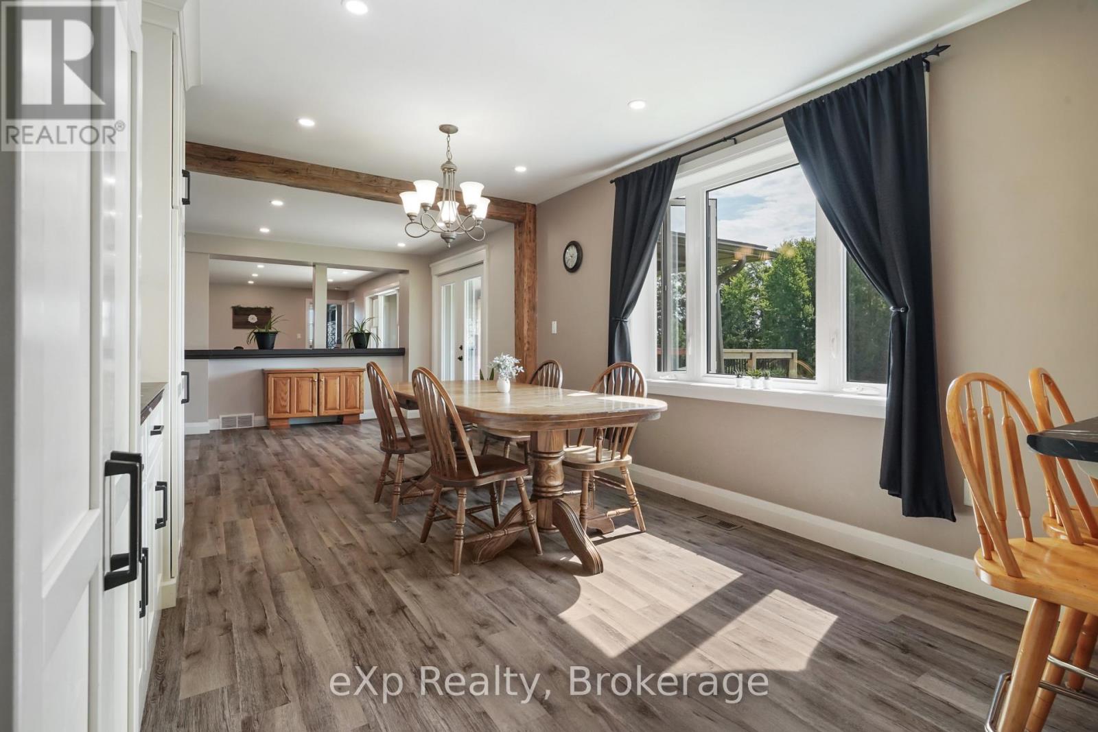 44032 AMBERLEY ROAD - Image 22