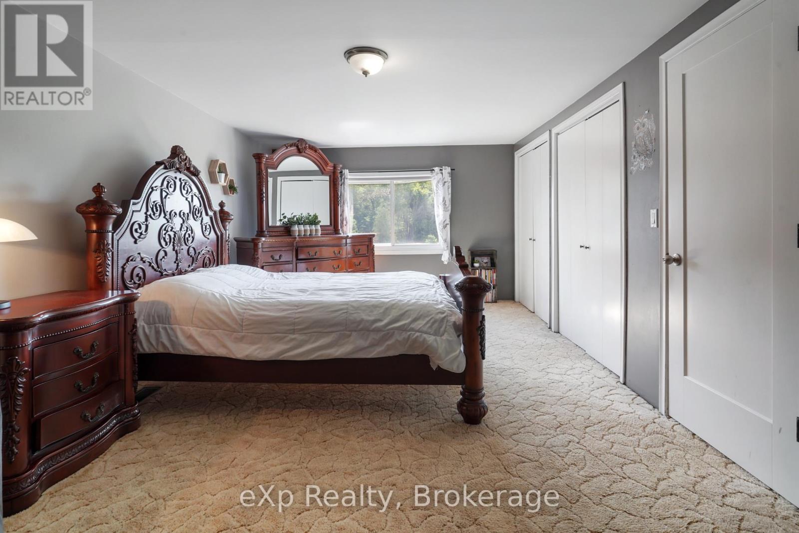44032 AMBERLEY ROAD - Image 35