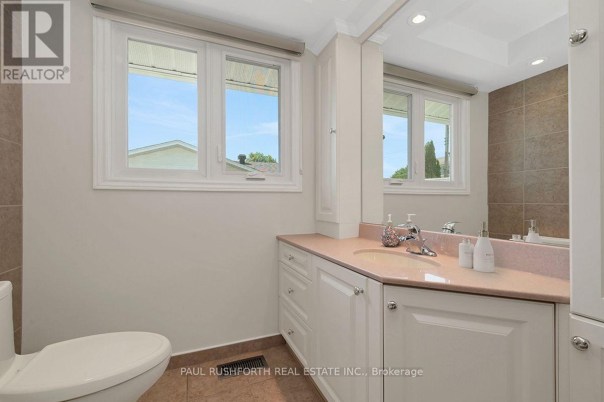 1391 JAMISON AVENUE, Ottawa. Luxury613. By Peter Sagos - Image 19