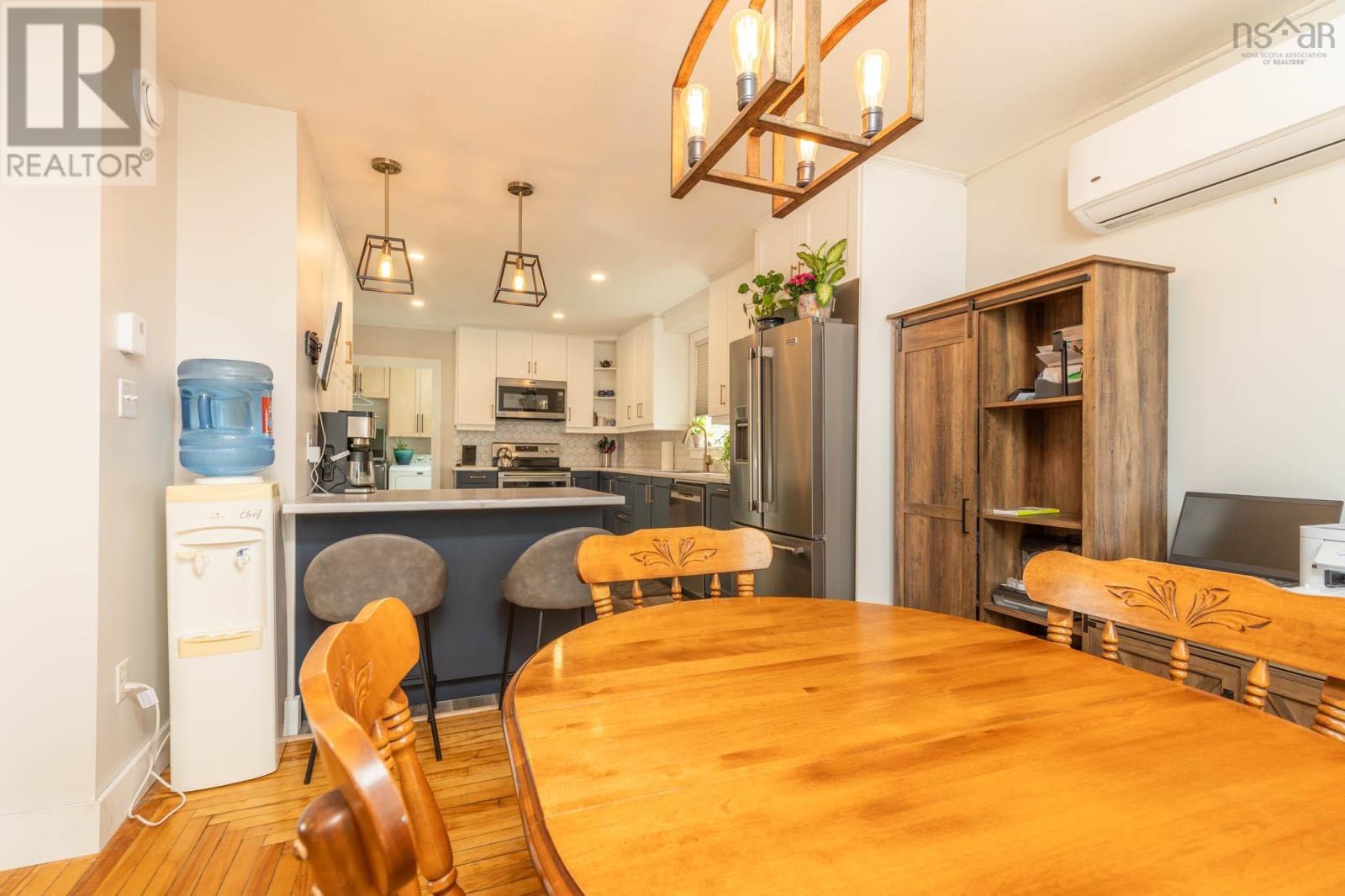 4 Carol Avenue - 14