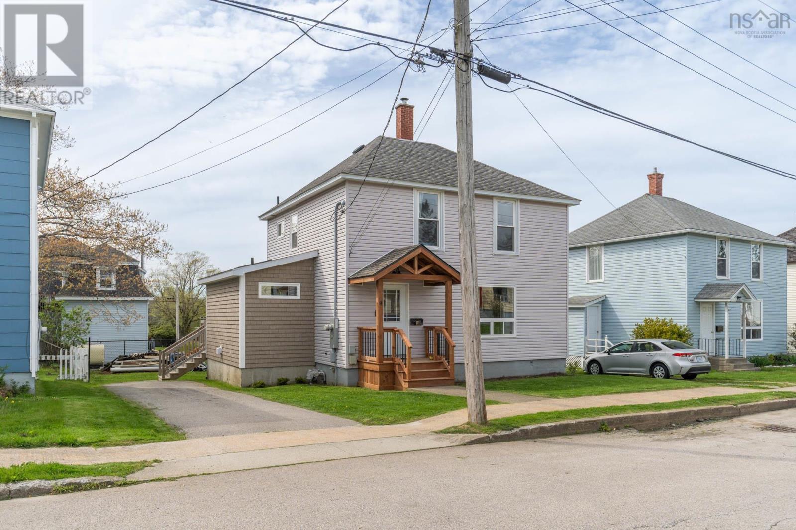 4 Carol Avenue - 2