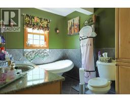 3pc Bathroom - 4221 6 Highway, Twin Butte, AB T0K1W0 Photo 18