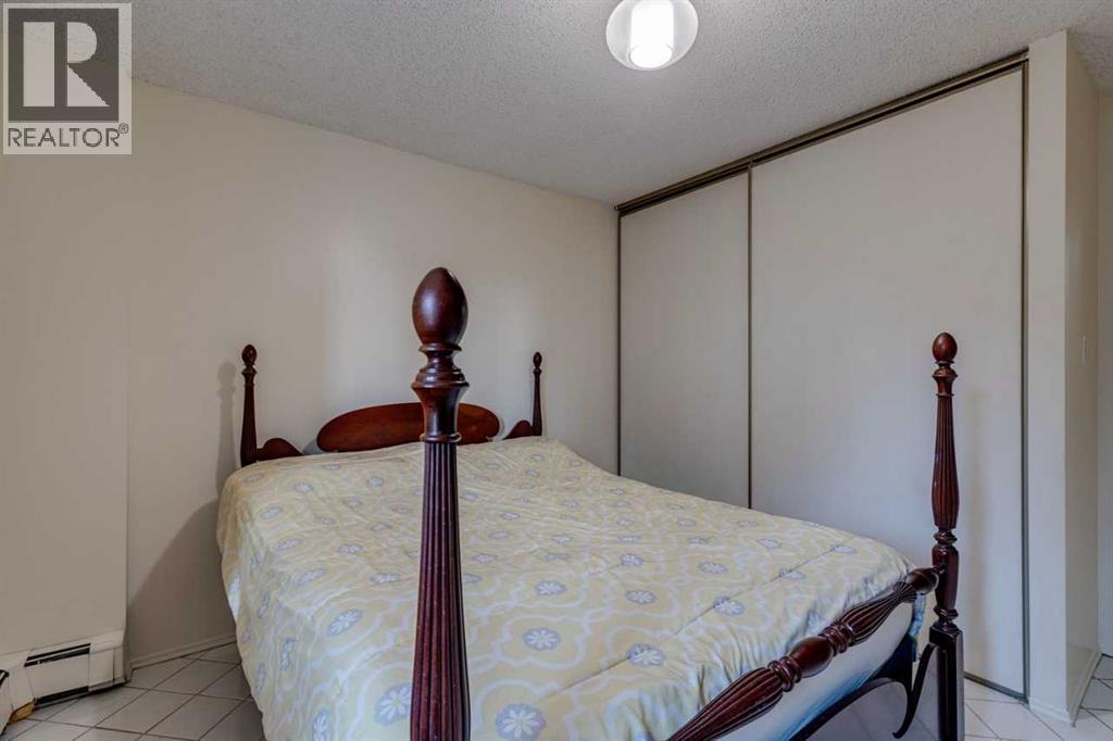 #401 1320 12 Avenue SW - 8
