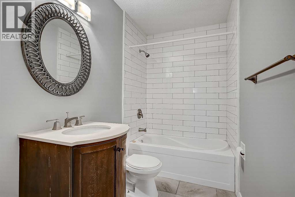 4 piece bathroom