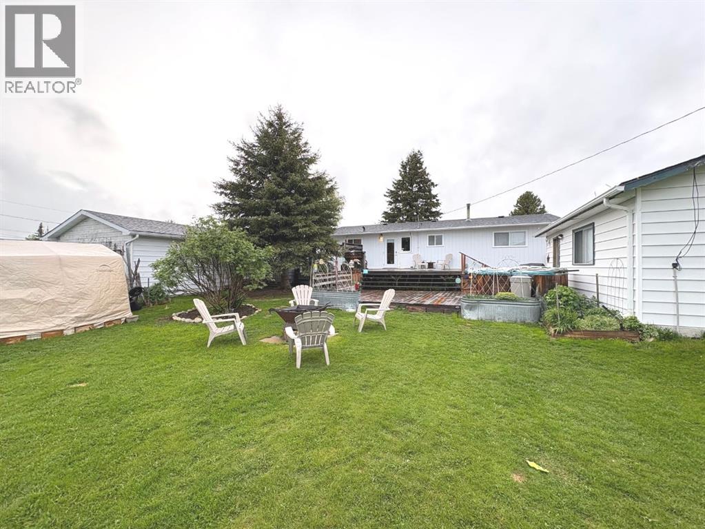 25 Centennial Crescent - 27