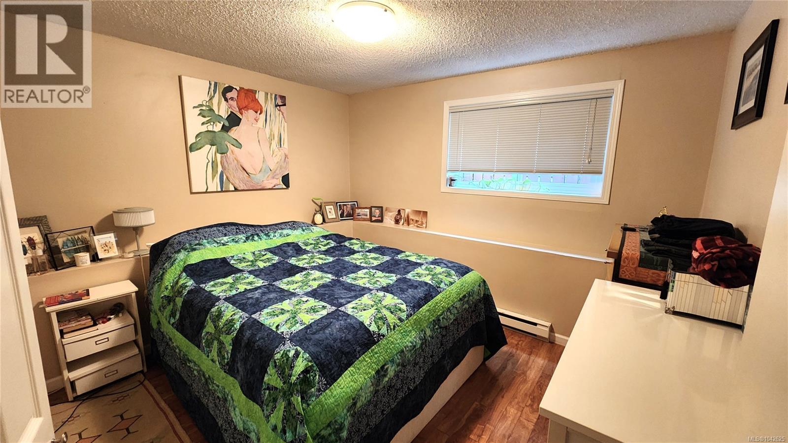1025 Carberry Gdns - Image 19
