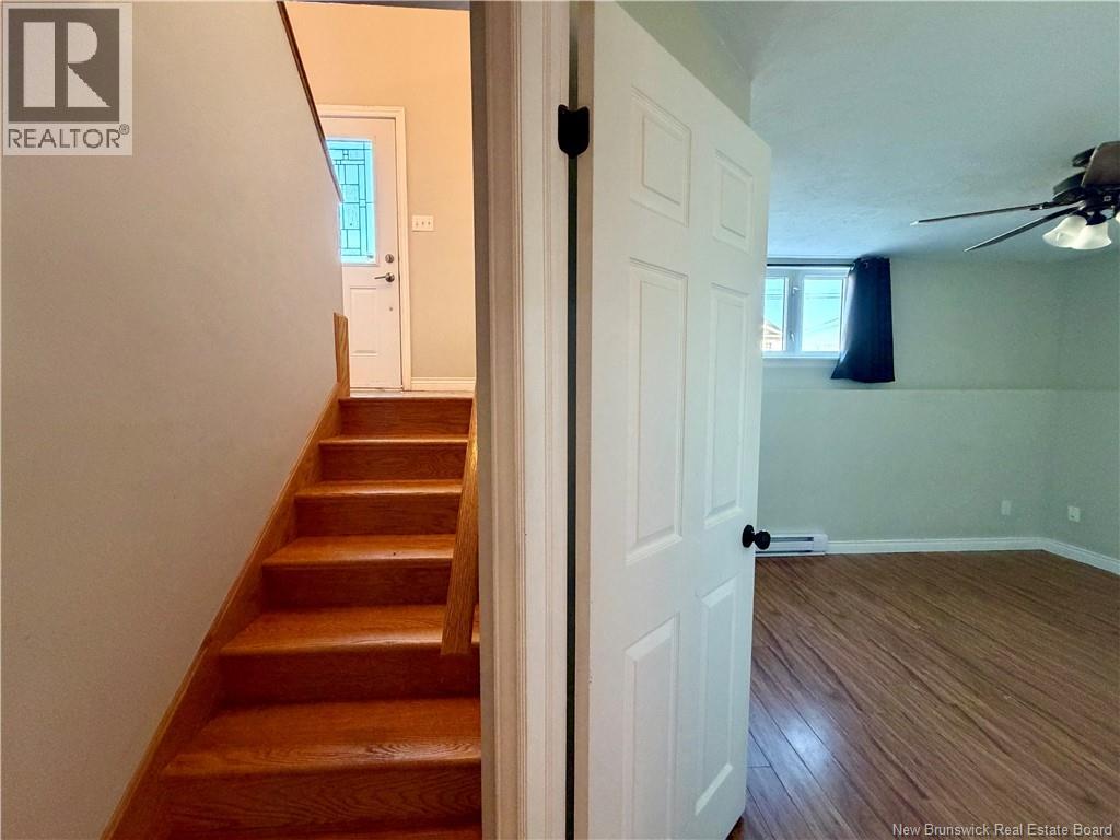 117 Lonsdale Drive - 32