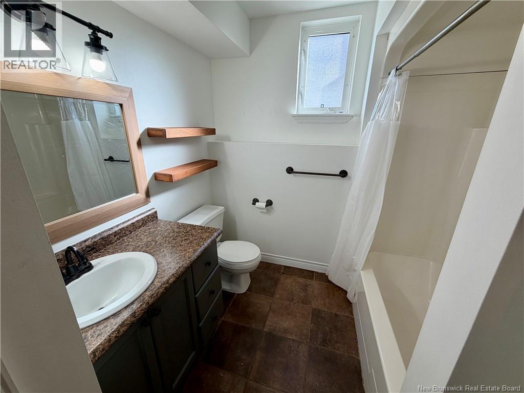 117 Lonsdale Drive - 26