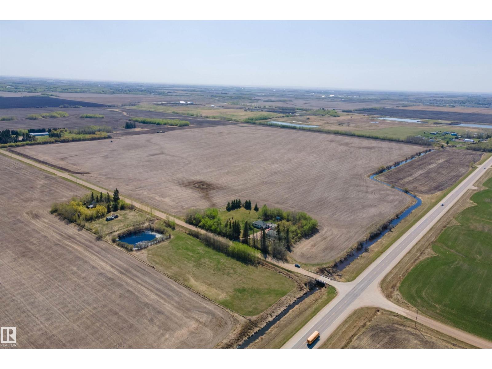 55532 RGE ROAD 250 - 54