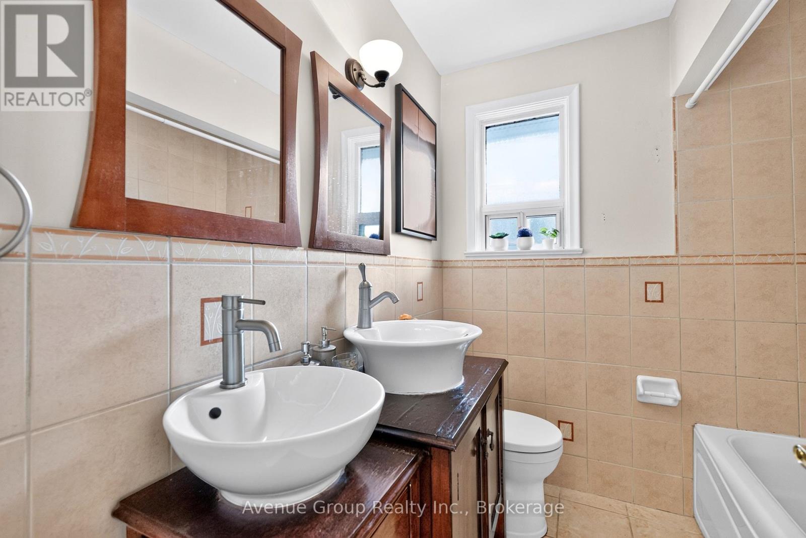 141 BUDEA CRESCENT - Image 17