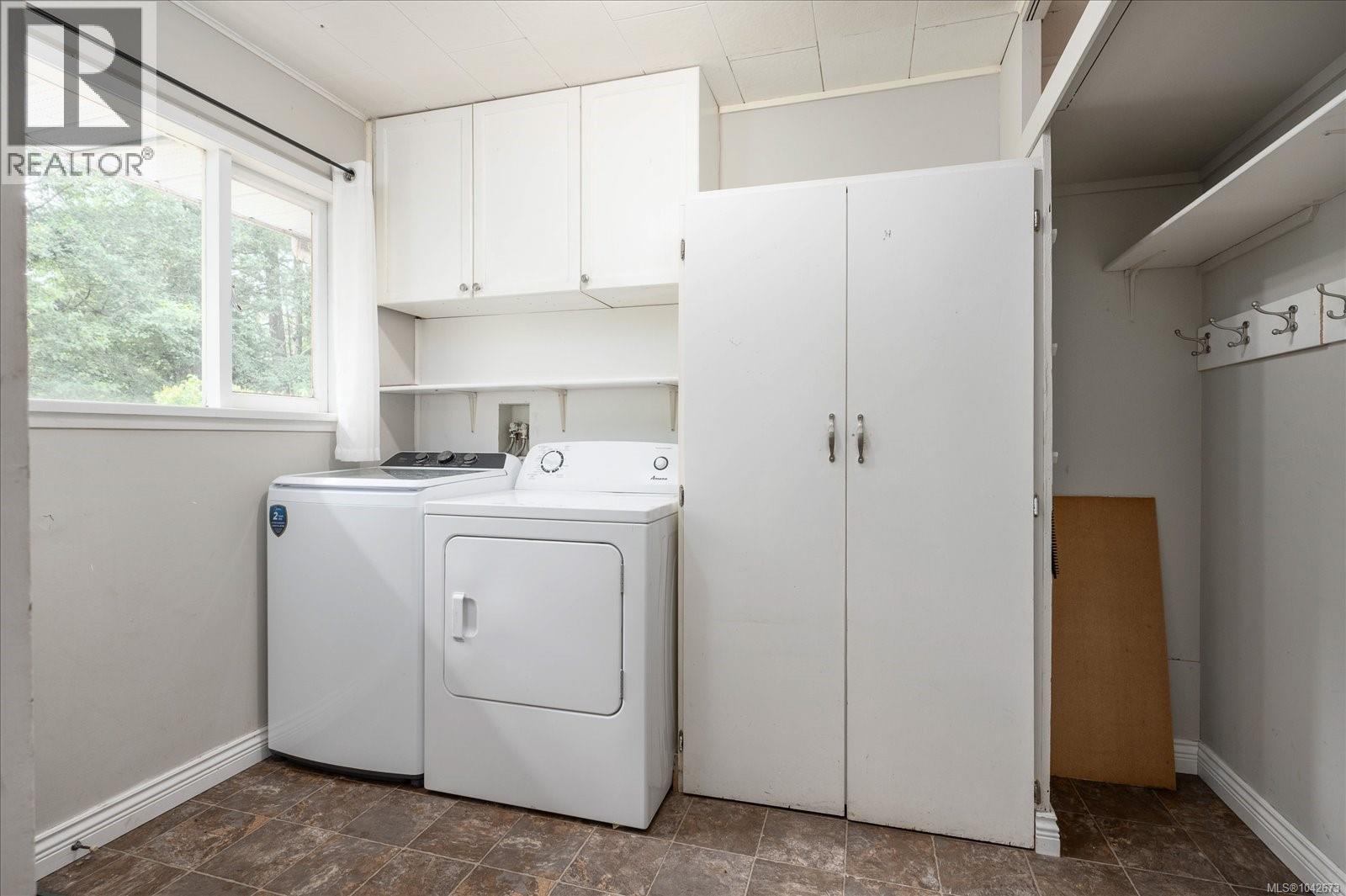 261 Villa Rd - 19