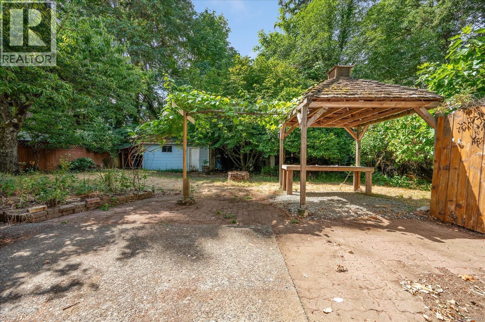261 Villa Rd - 21