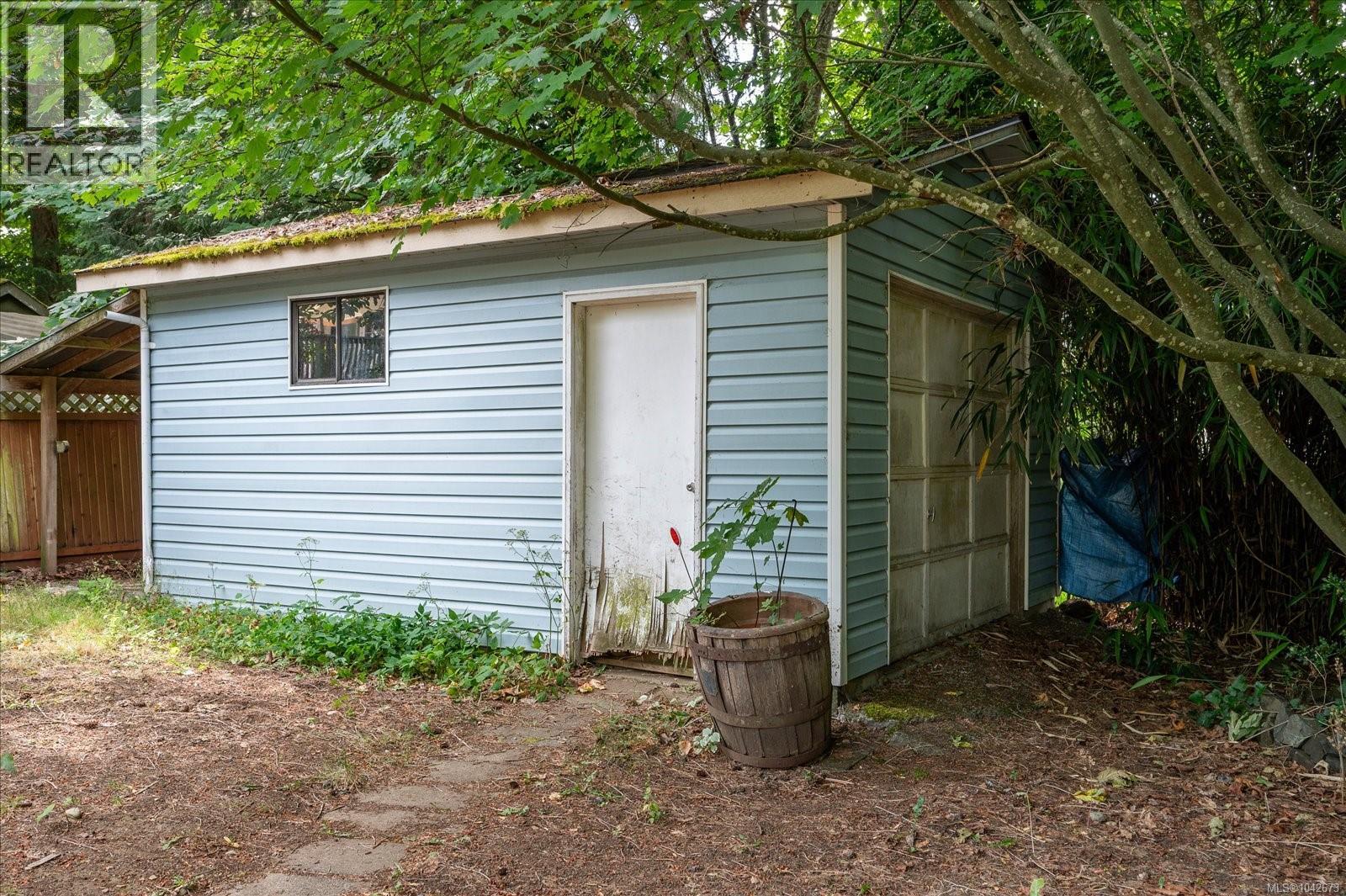 261 Villa Rd - 24