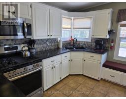 142 Sandbagger Crescent, Central Huron, ON N0M1G0 Photo 10