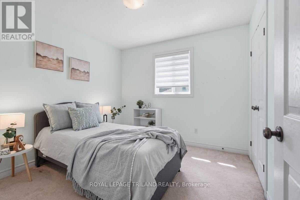 713 THISTLEWOOD DRIVE - 25
