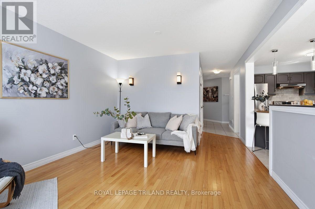 713 THISTLEWOOD DRIVE - 8