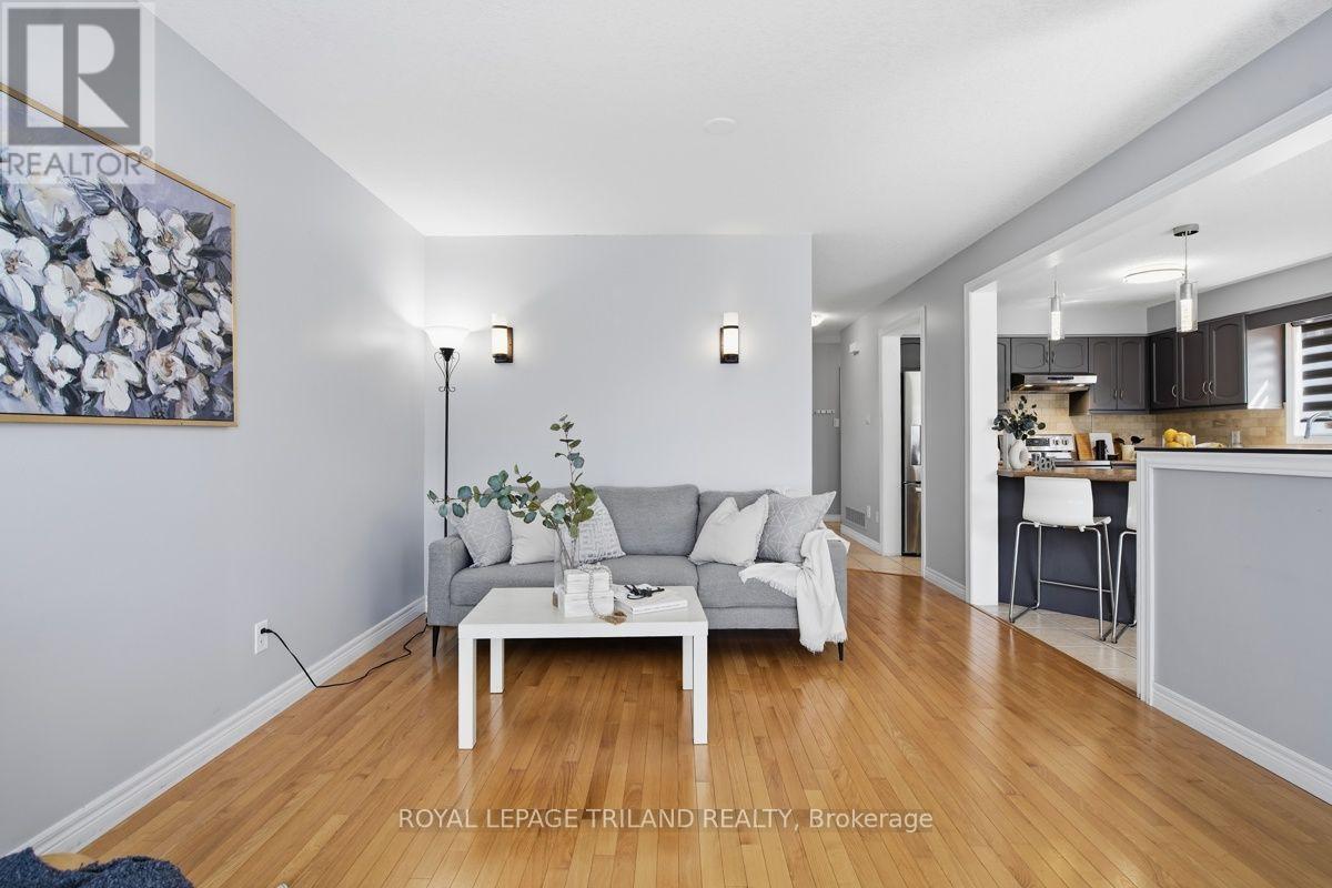 713 THISTLEWOOD DRIVE - 9