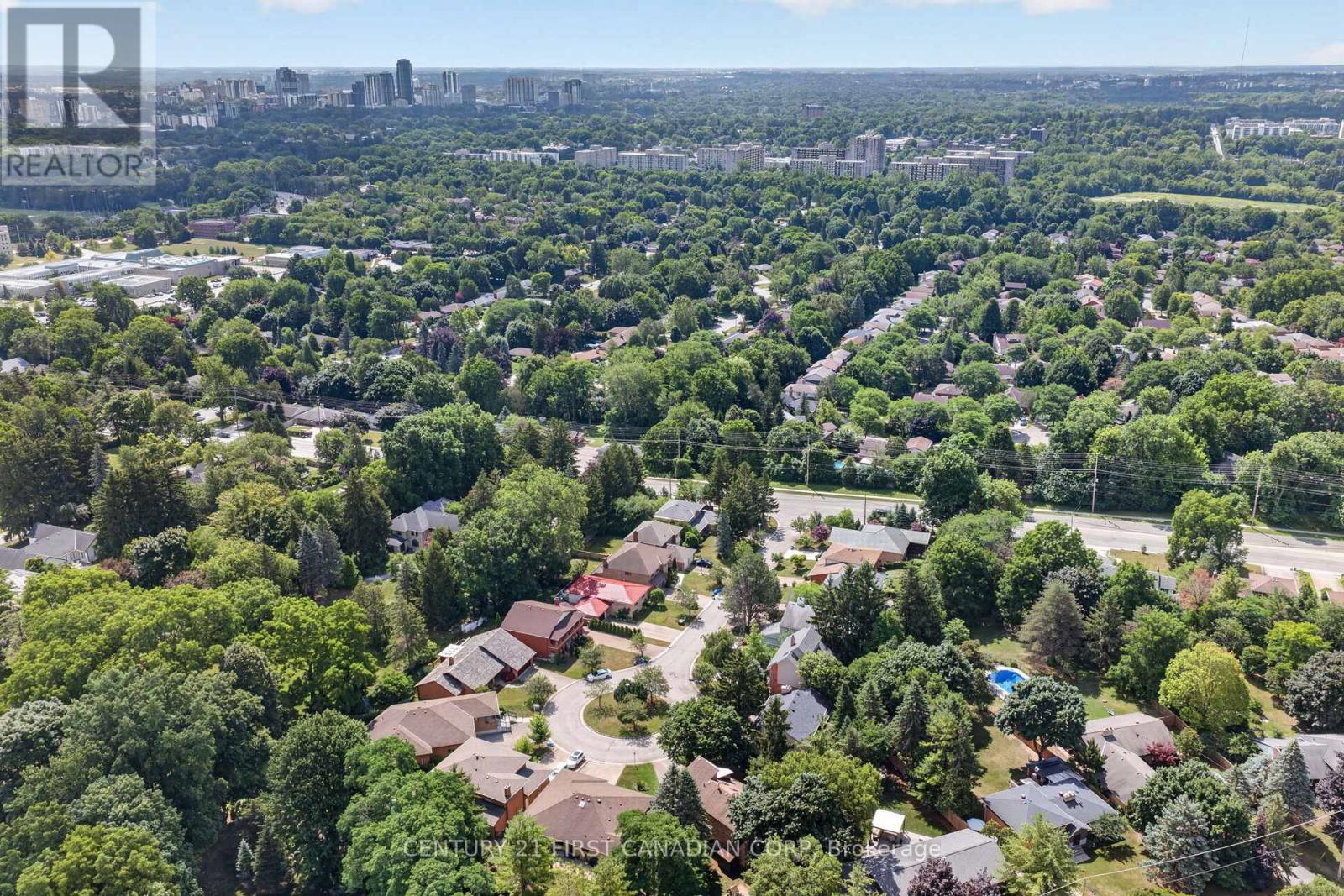 27 STIRRUP COURT - 42