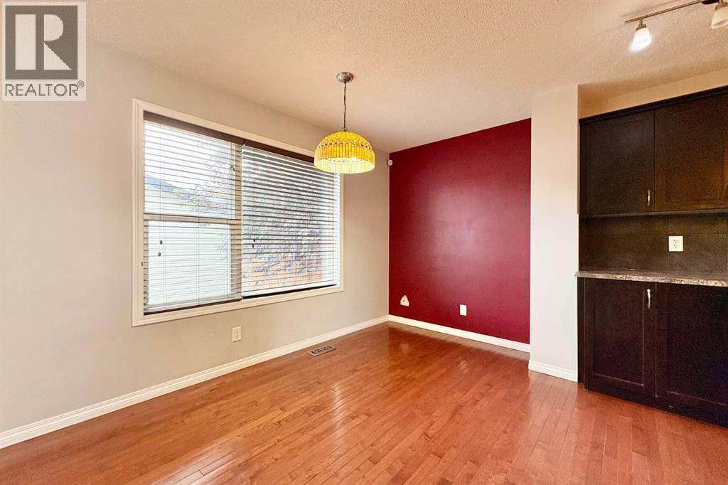 21 Walden Square SE — photo 18