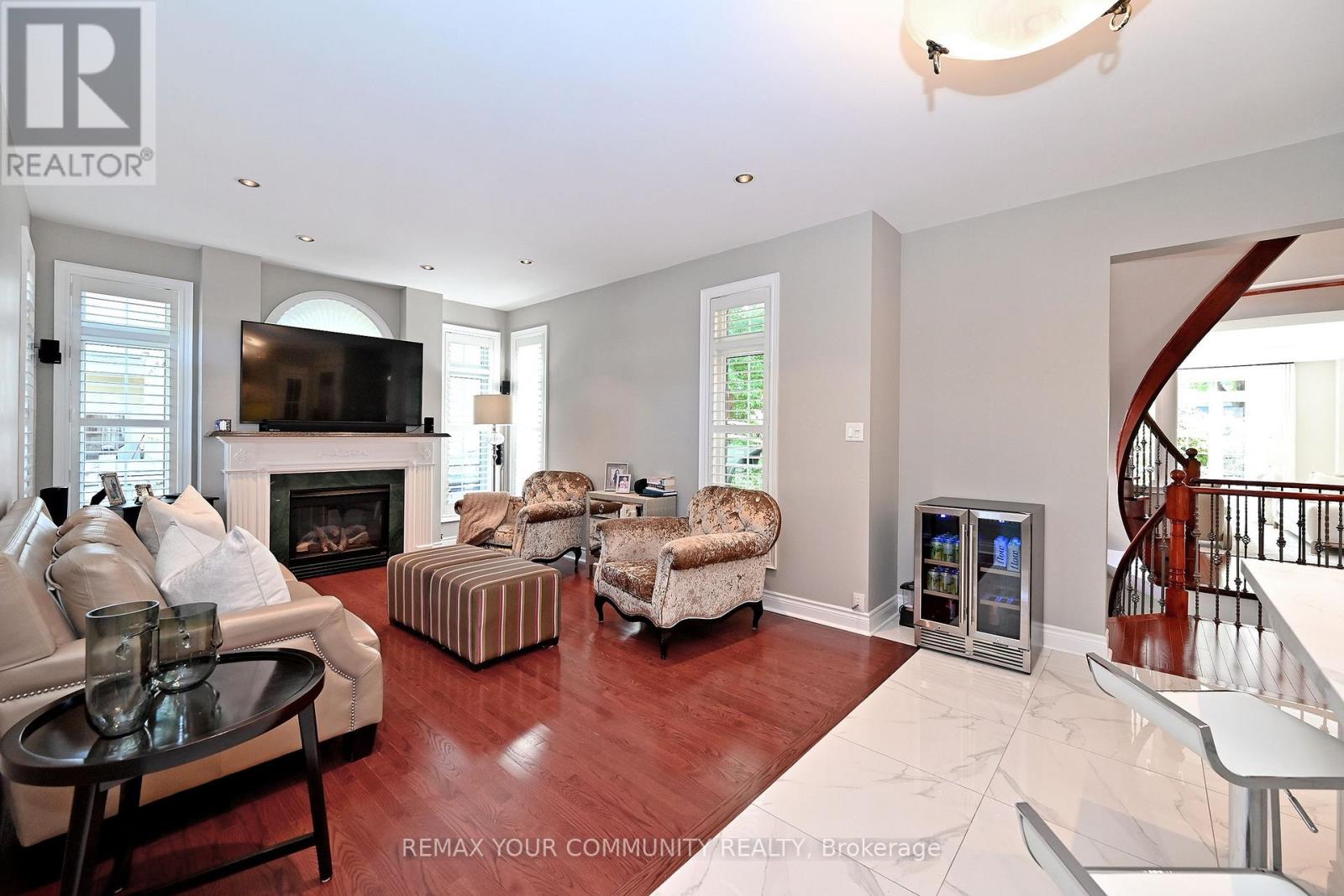 2 WINTERBERRY DRIVE - Image 28