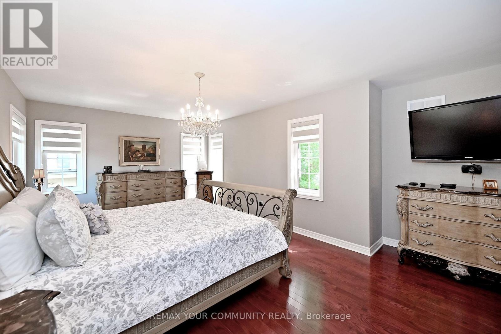 2 WINTERBERRY DRIVE - Image 32