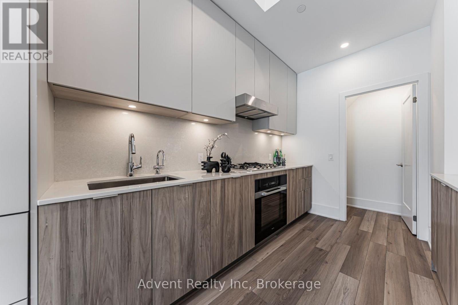 #111W 9 CLEGG ROAD - Image 15