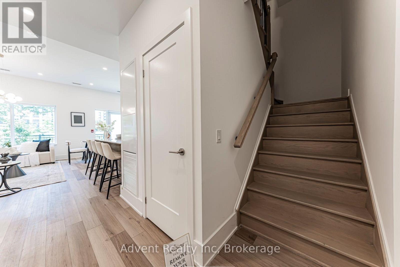#111W 9 CLEGG ROAD - Image 20