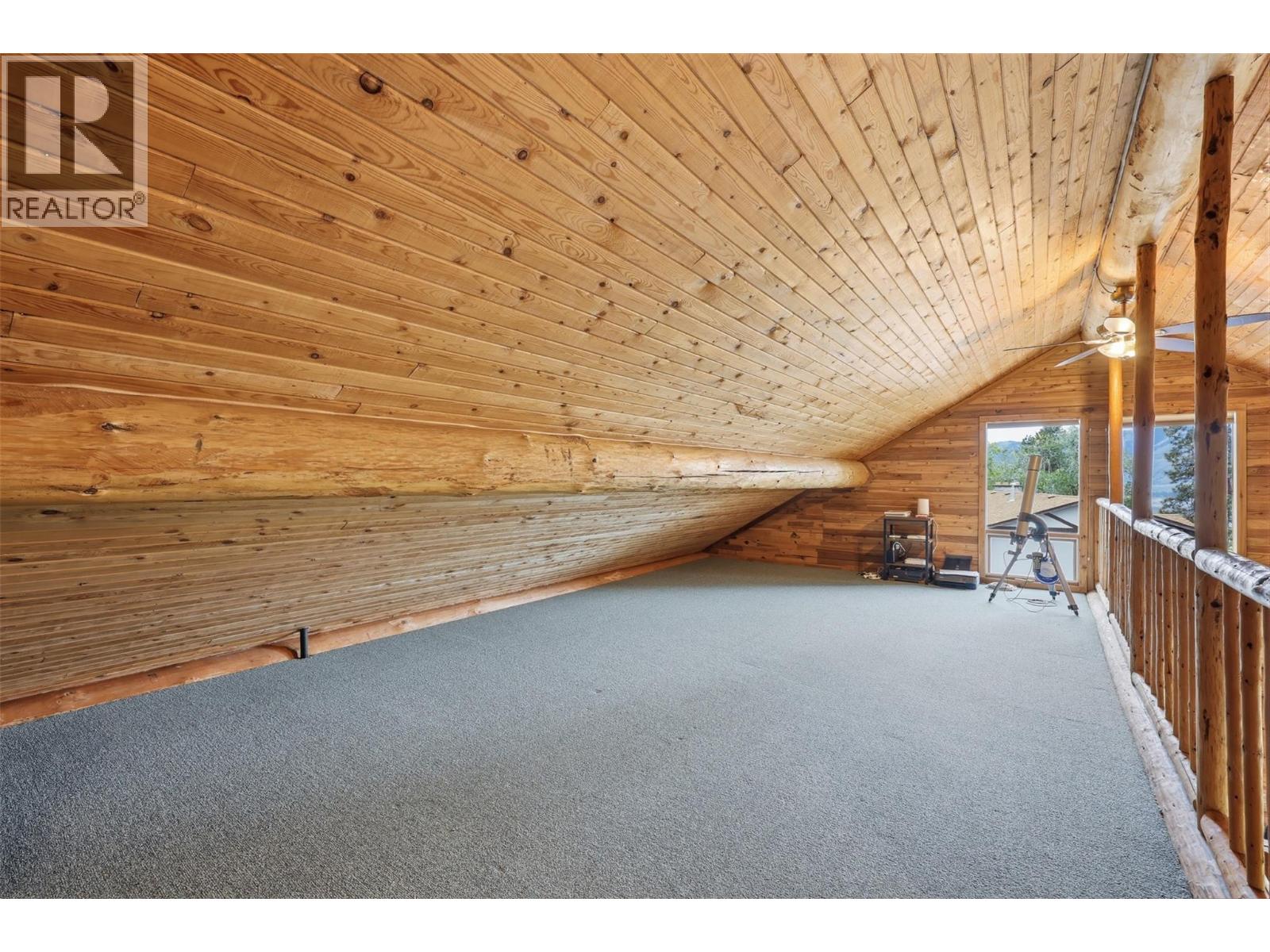 1135 CLEARVIEW Drive - 34