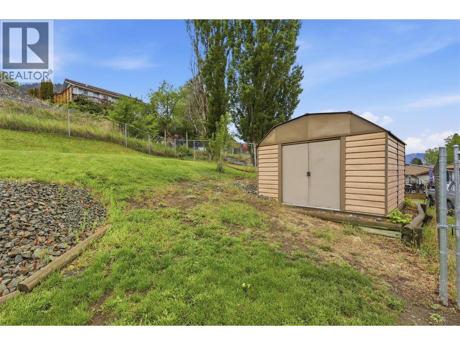 1135 CLEARVIEW Drive - Image 58