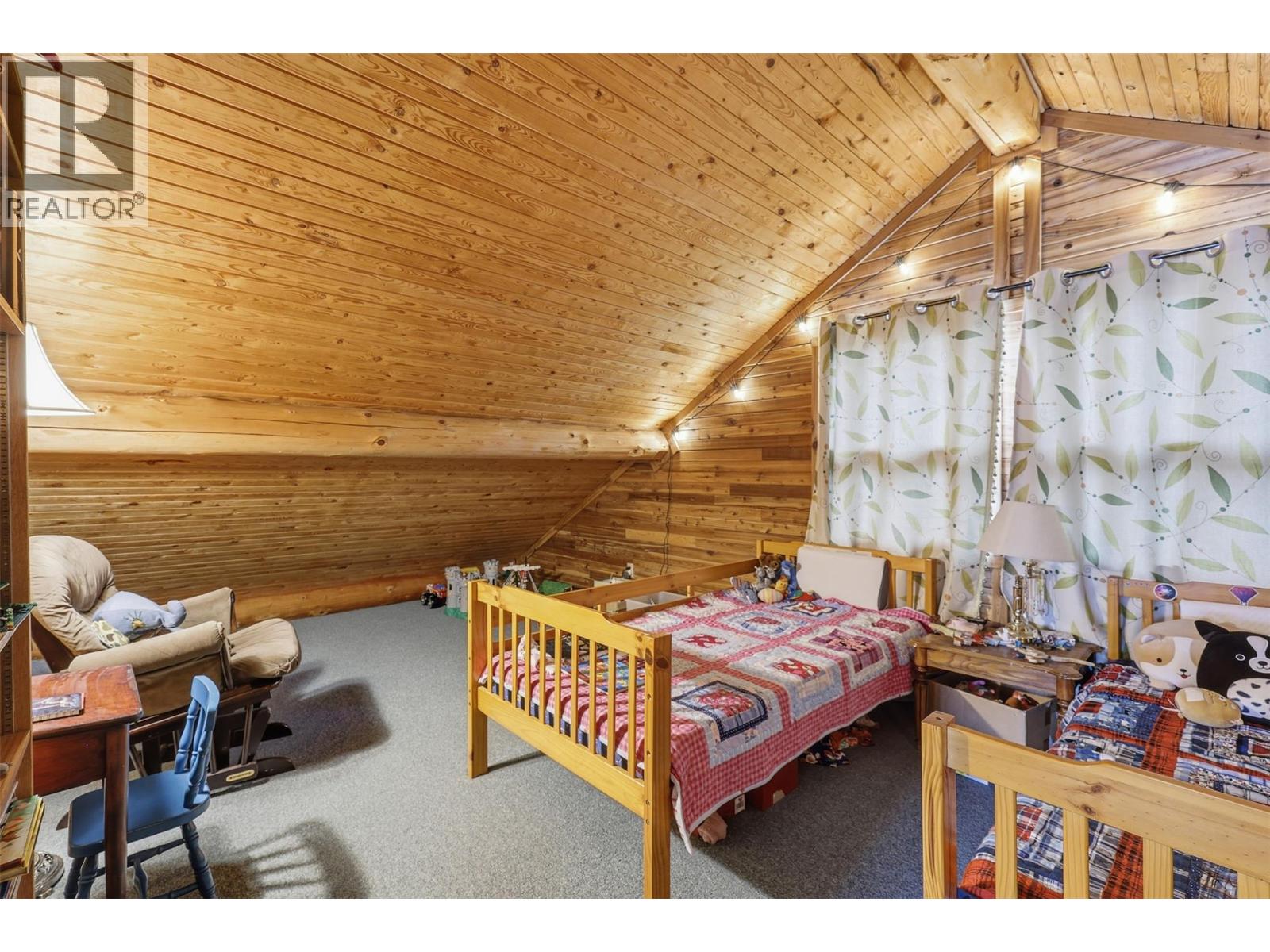 1135 CLEARVIEW Drive - Image 39
