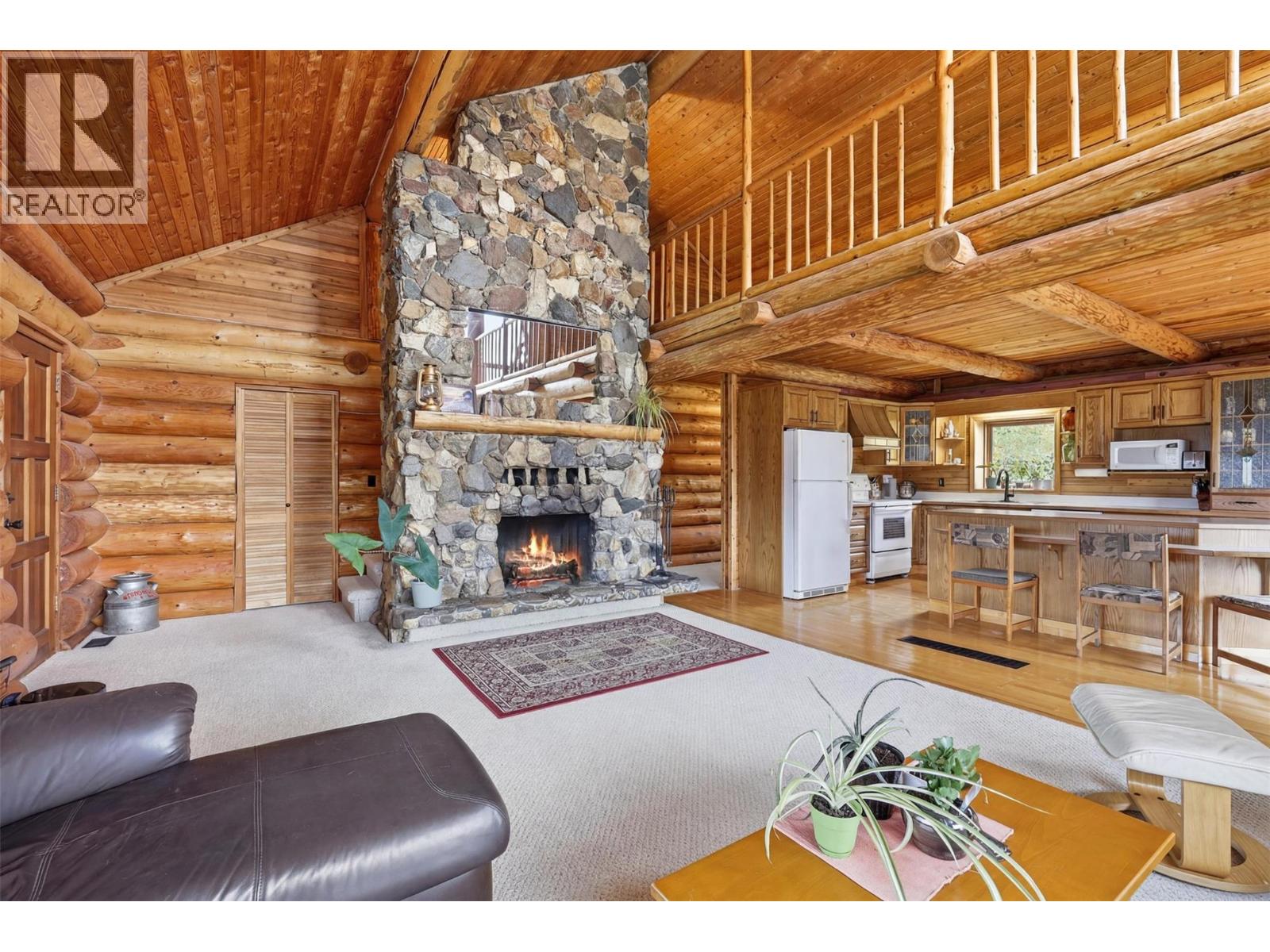 1135 CLEARVIEW Drive - Image 15