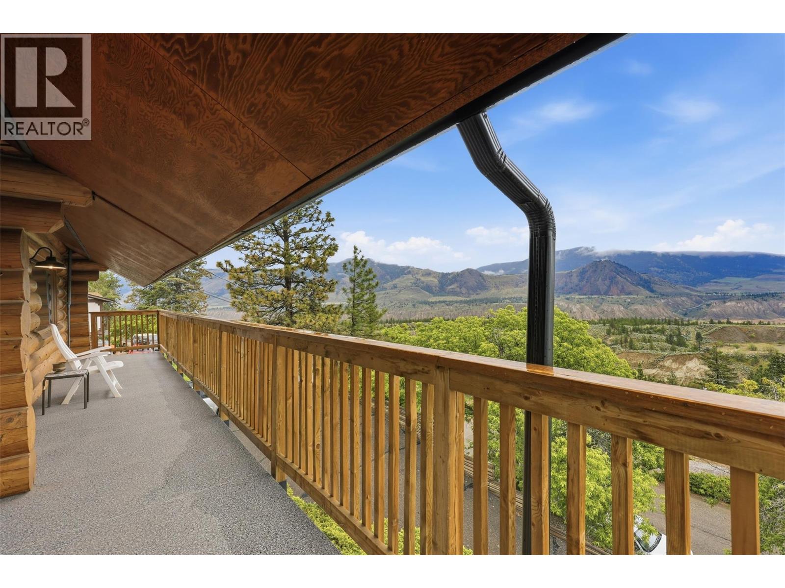1135 CLEARVIEW Drive - 28