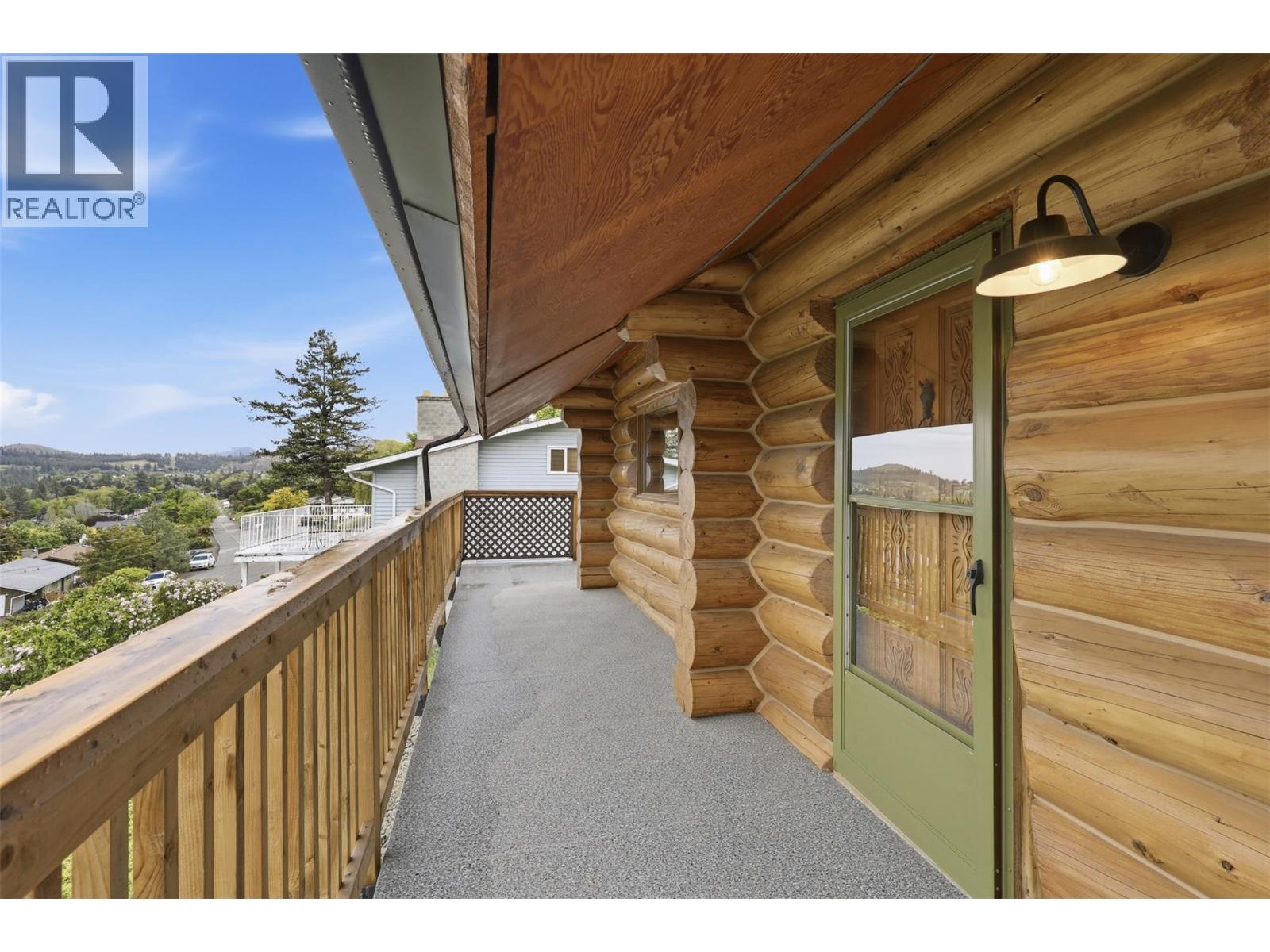 1135 CLEARVIEW Drive - 31
