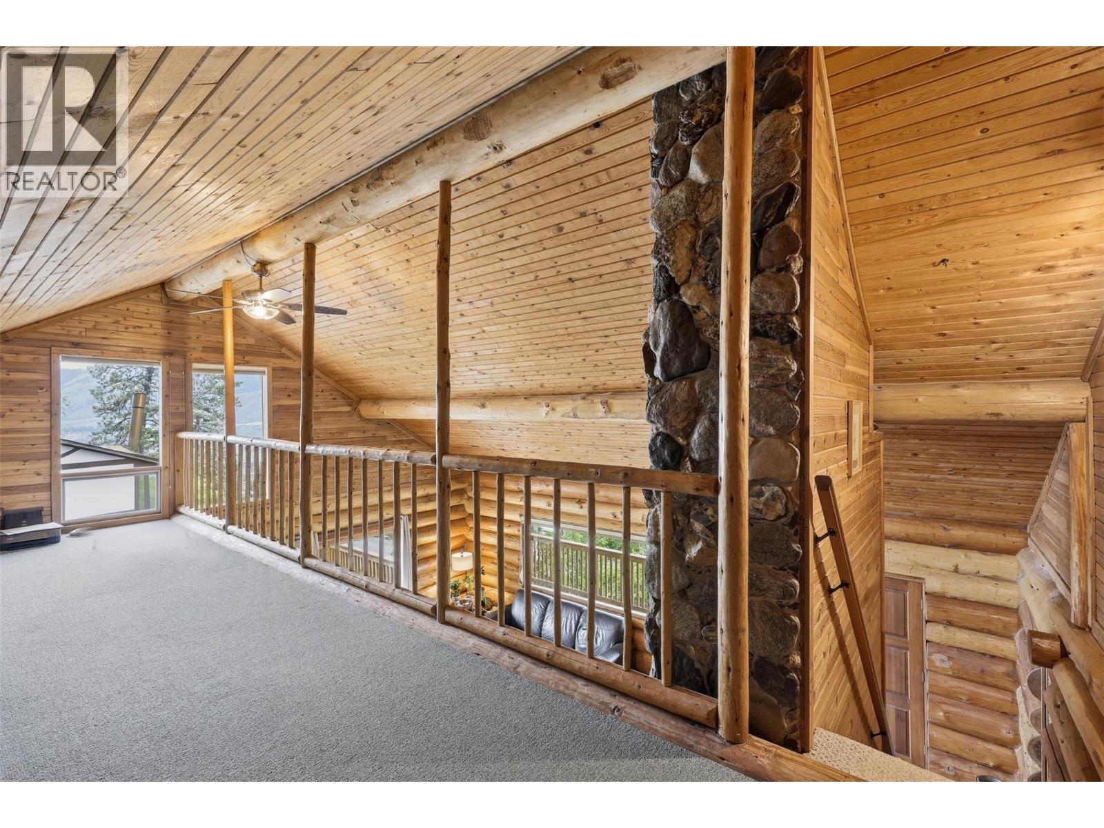 1135 CLEARVIEW Drive - Image 35