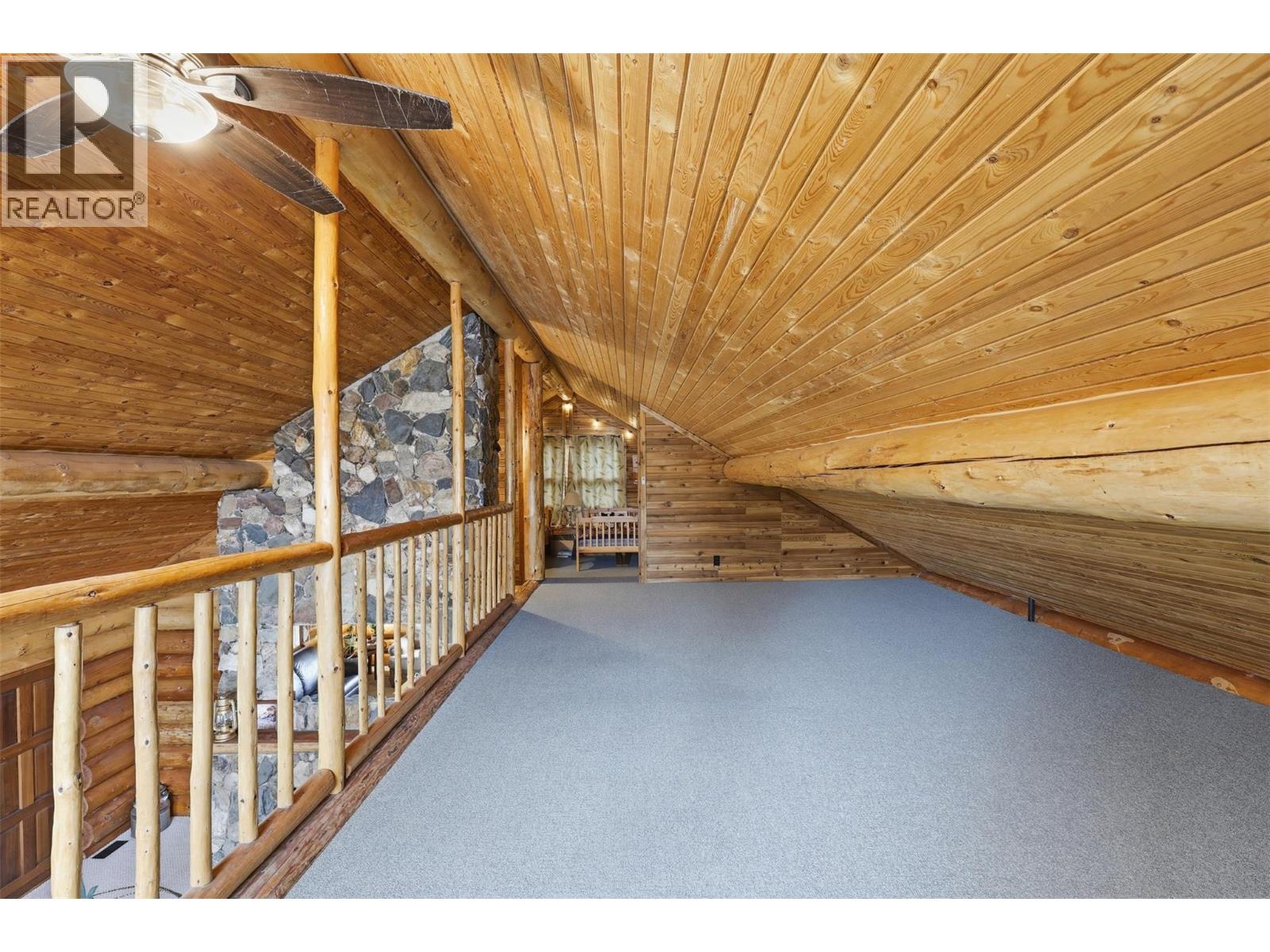 1135 CLEARVIEW Drive - Image 37