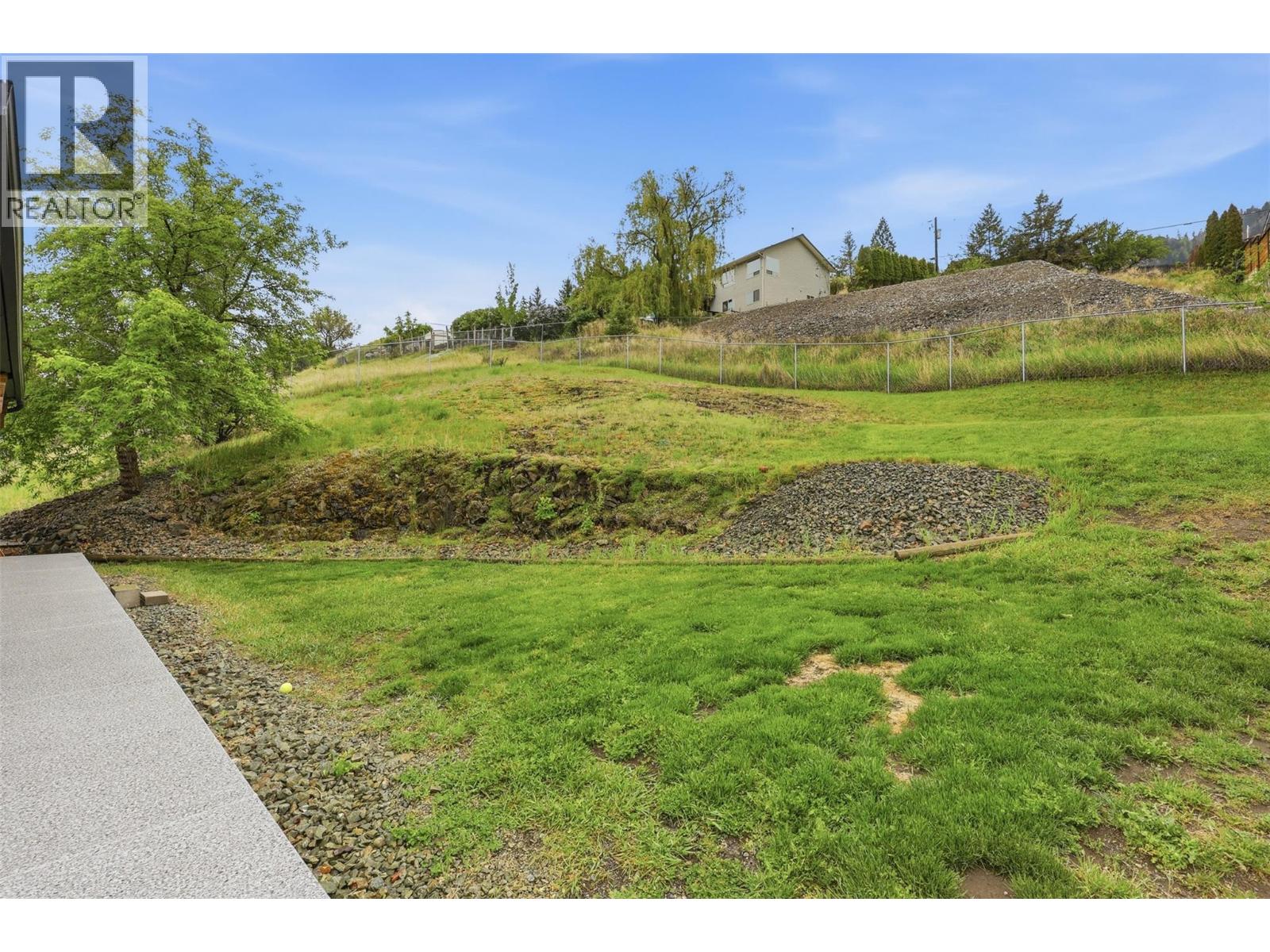1135 CLEARVIEW Drive - 55