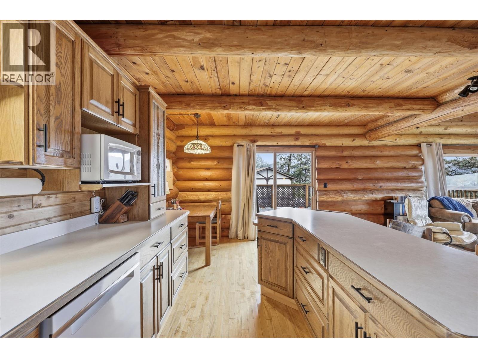 1135 CLEARVIEW Drive - Image 19