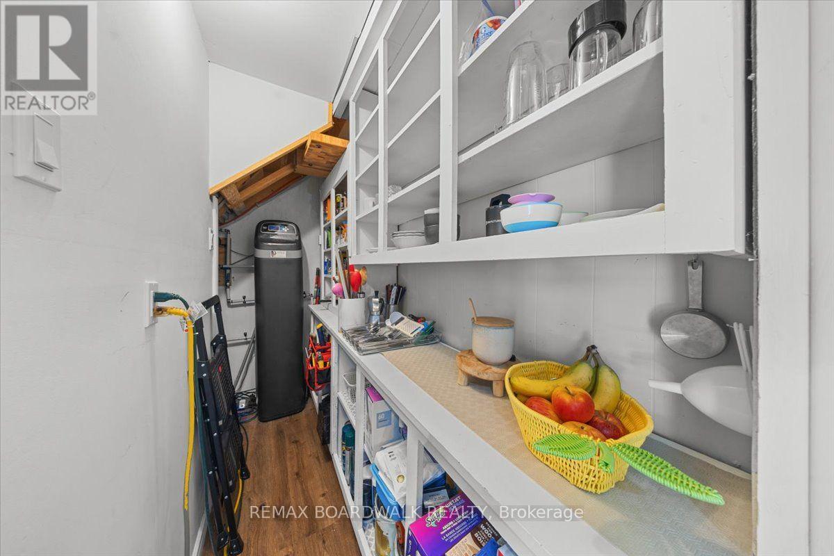 122 DE L'EGLISE STREET S - Image 11