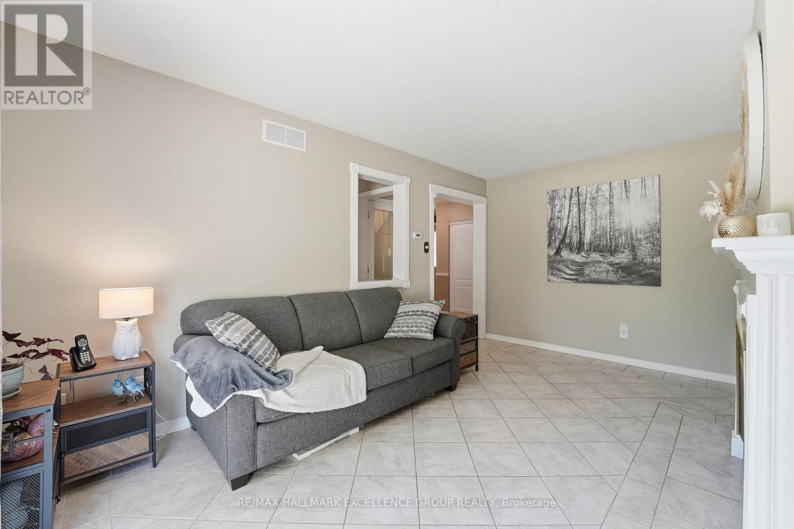 6126 VINEYARD DRIVE, Ottawa. Luxury613. By Peter Sagos - Image 20