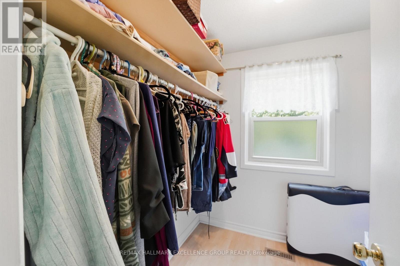 6126 VINEYARD DRIVE, Ottawa. Luxury613. By Peter Sagos - Image 29