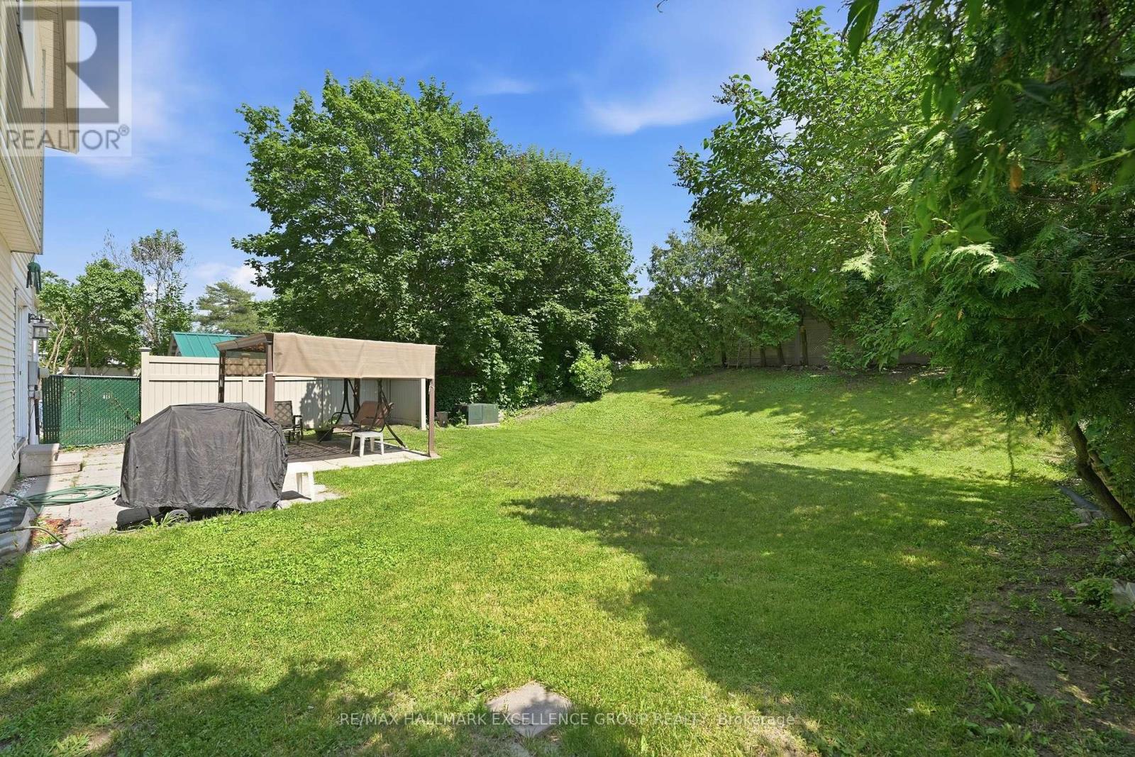6126 VINEYARD DRIVE, Ottawa. Luxury613. By Peter Sagos - Image 42