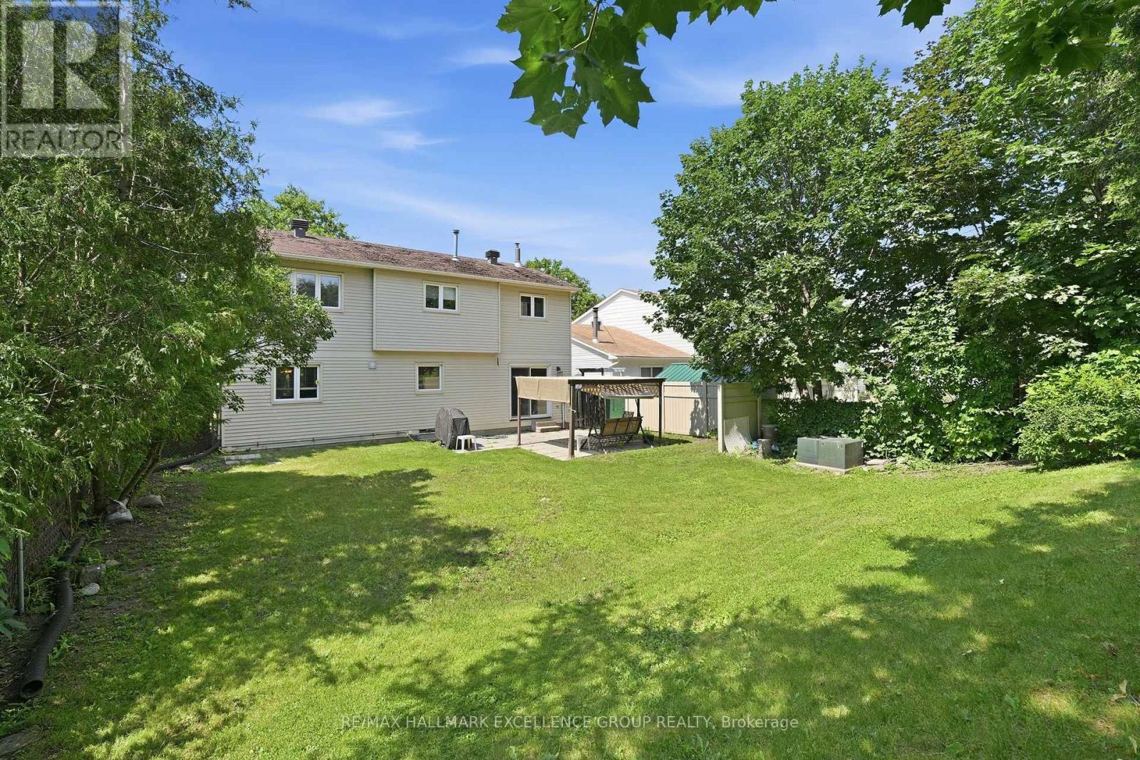 6126 VINEYARD DRIVE, Ottawa. Luxury613. By Peter Sagos - Image 44