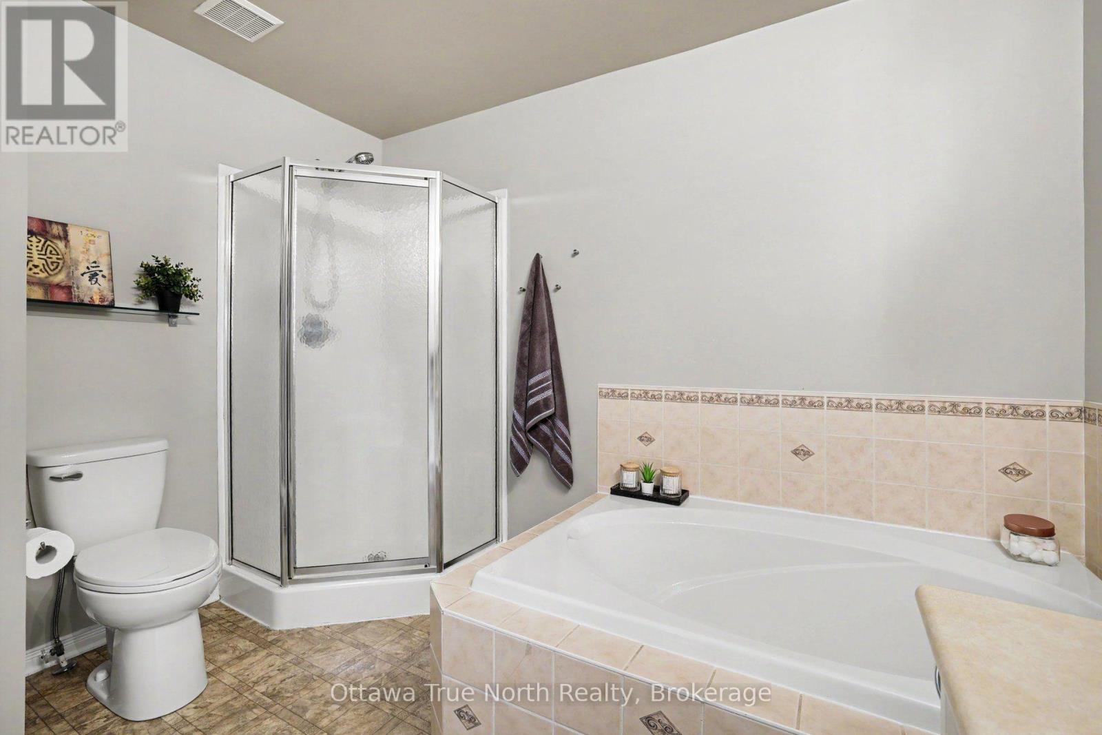 187 KINCARDINE DRIVE - 18