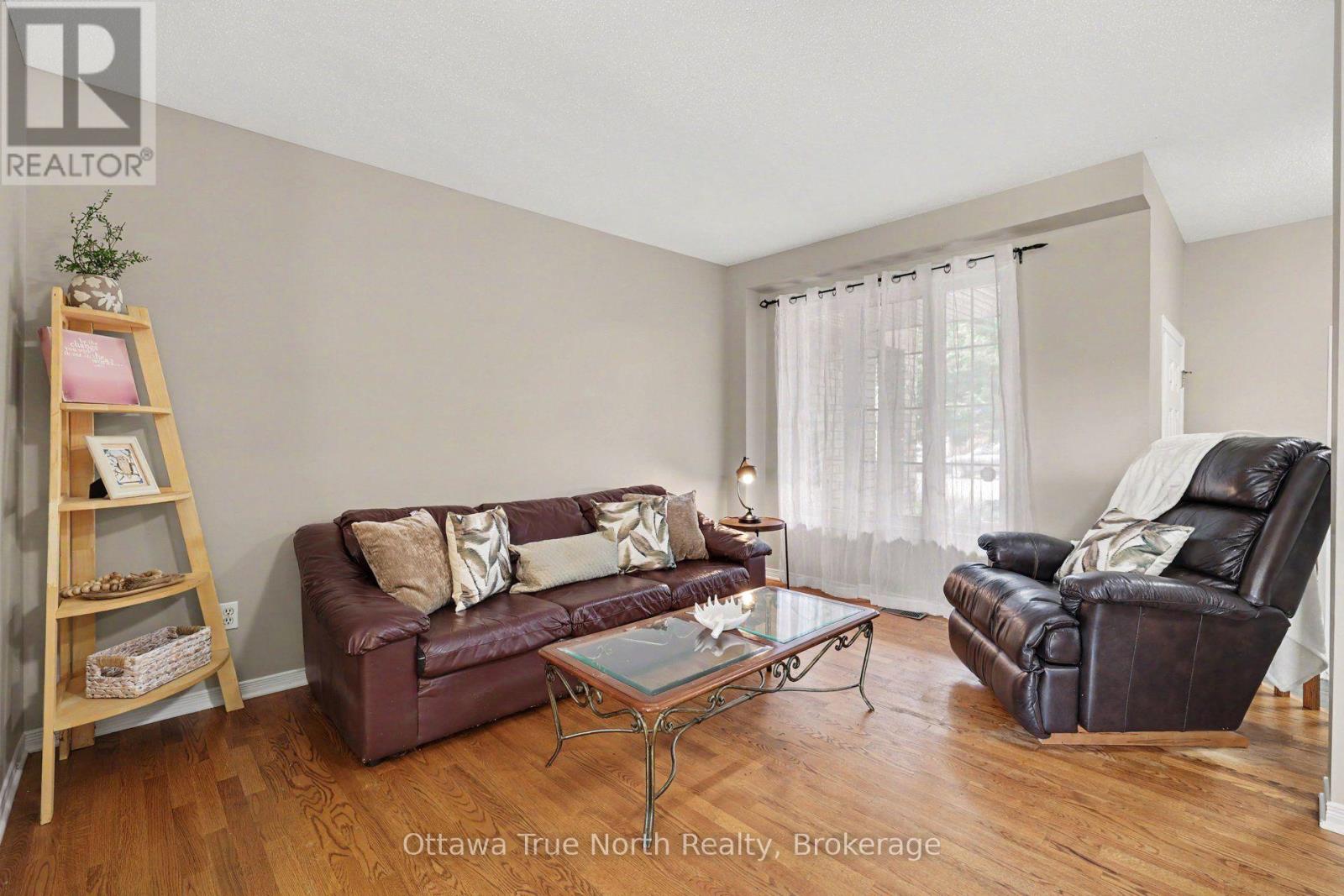 187 KINCARDINE DRIVE - 6
